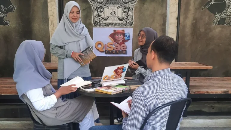cerita fiksi yang penuh ketegangan