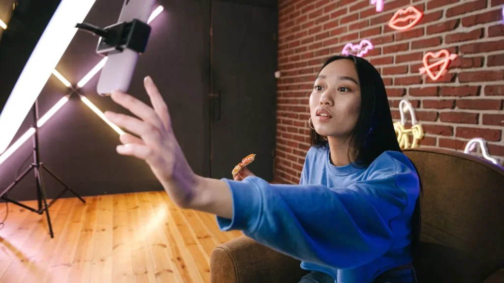 Menggunakan Influencer Marketing