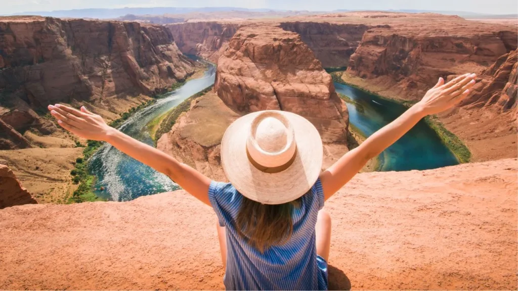 Mempromosikan Destinasi Pariwisata