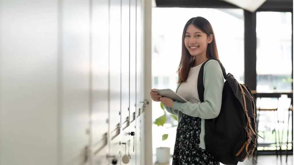 Digital Marketing untuk Menarik Siswa baru
