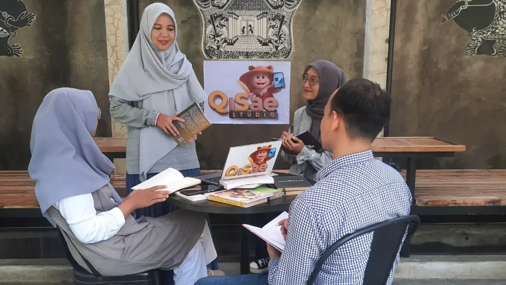 kursus menulis fiksi